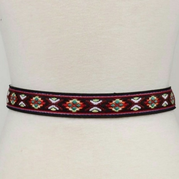 Bohemian Embroidered Belt Black - Picture 4 of 5